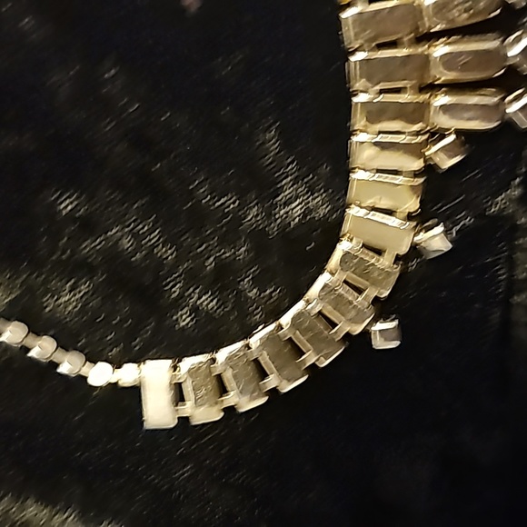 BEAUTIFUL RINESTONES NECKLACE. - Picture 6 of 6
